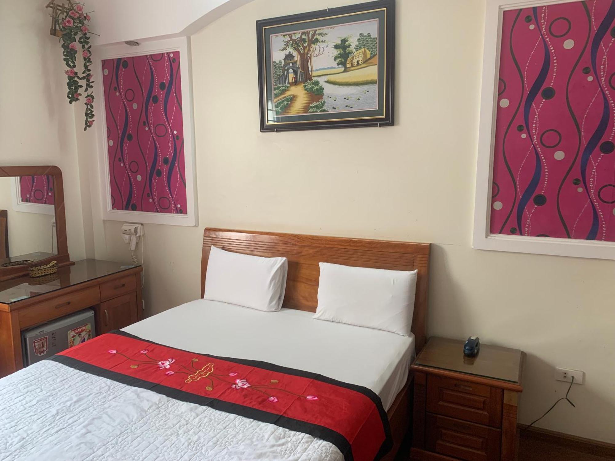 Nha Nghi Nam Cuong 3 Bed & Breakfast Hanoi